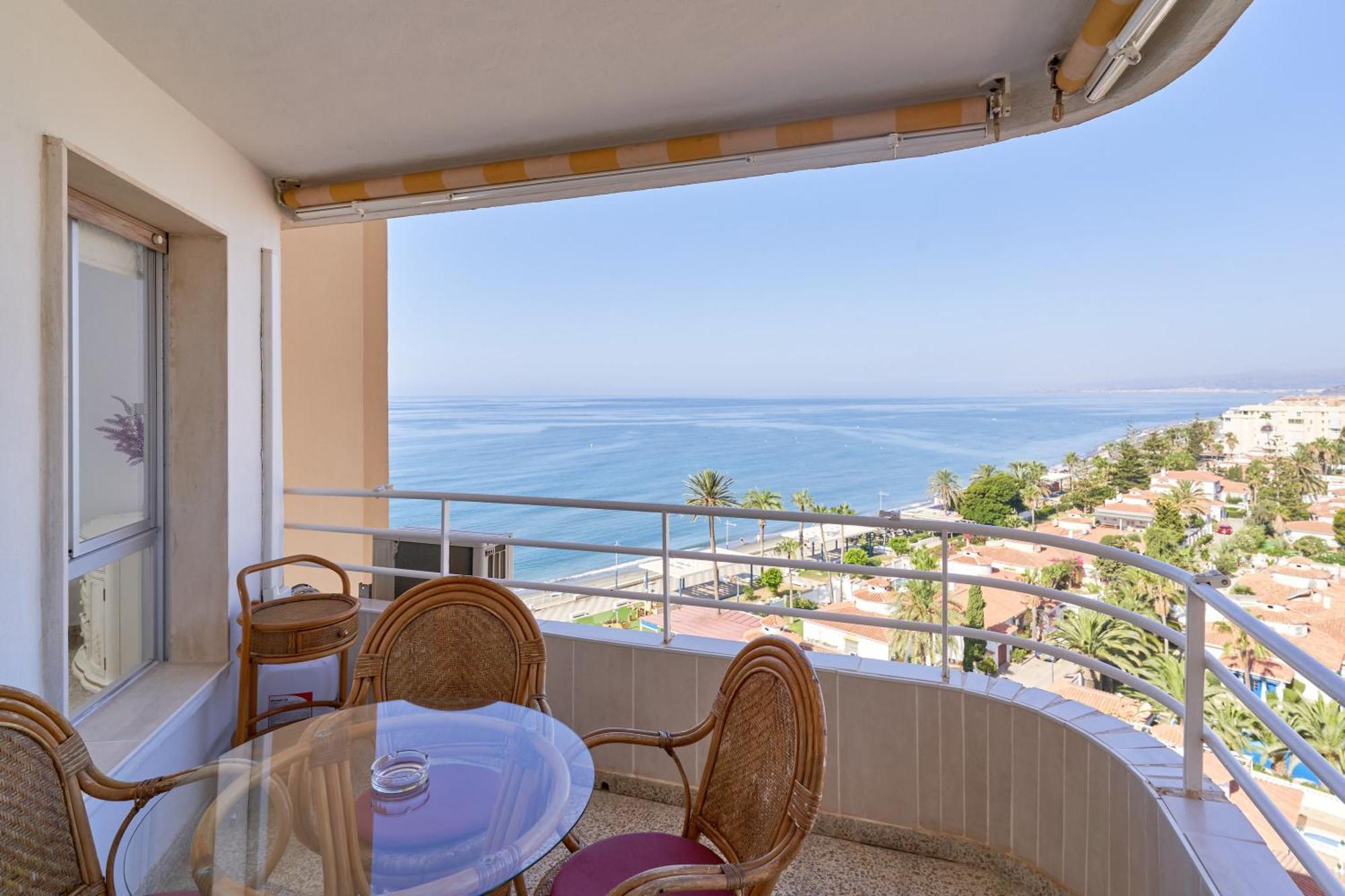 Apartamento Terraza Sobre El Mar Torrox Exterior foto